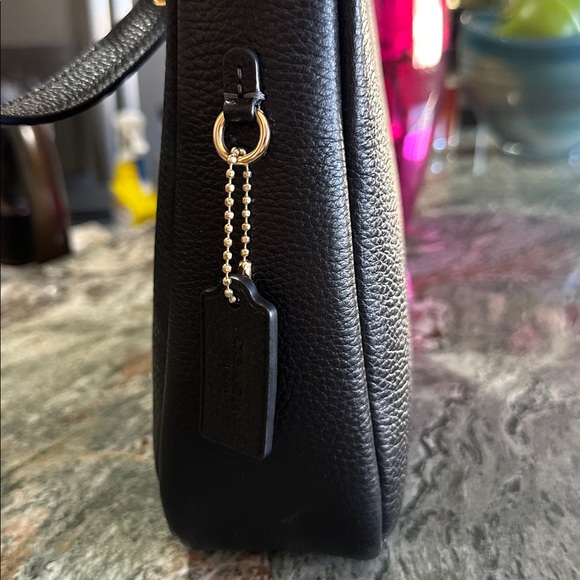 NWOT Coach Black Pebbled Leather Crossbody Bag - Picture 3 of 7